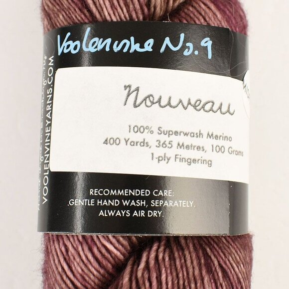 Voolenvine Yarns Nouveau Yarn 1-Ply Fingering Superwash Merino Hand Dyed - Picture 3 of 3